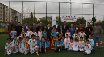 Iğdır'da Okullar Arası Futbol Turnuvası