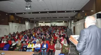 Yeşilli'de 'Sen Kimsin' Konferansı