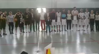 Hakkari'de Basketbol Turnuvası