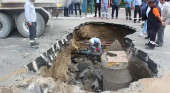 Kırıkkale'de Çöken Yol Korkuttu