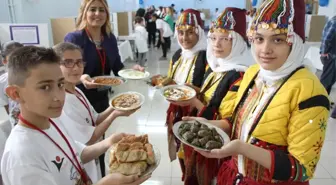Öğrenciler Amasya Yemeklerini Tanıttı