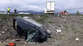 Erzincan'da Trafik Kazası: 6 Yaralı