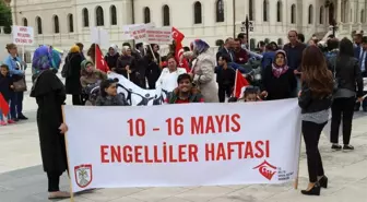 Sivas'ta Engellilerden Farkındalık Yürüyüşü