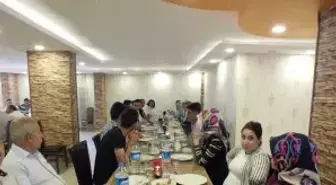 Tayini Çıkan Nüfus Müdürü İçin Veda Yemeği Düzenlendi