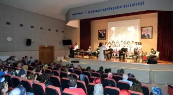 Çocuk Korosundan Anneler Gününe Özel Konser