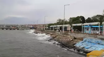 Marmara Denizi'nde Ulaşıma Poyraz Engeli