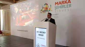 Necdet Aksoy, Marka Şehirler Zirvesi'ne Katıldı