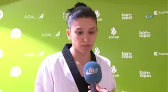 Nur Tatar ve Nafia Kuş'tan Altın Madalya