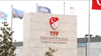 PFDK, 3 Büyükler ile Bursaspor ve Medipol Başakşehir'e Ceza Yağdırdı