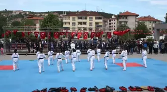 19 Mayıs Bartın'da Coşkuyla Kutlandı