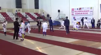 Eskrim: Çilek Kupası Turnuvası