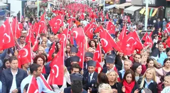 İzmir'in İlçelerini 19 Mayıs Coşkusu Sardı