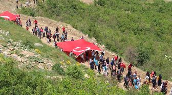 Şemdinli'de Geleneksel Goman Dağı Yürüyüşü Yapıldı