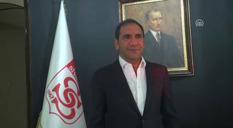 Sivasspor Kulübü Başkanı Otyakmaz: 'Her Iki Takım da Şampiyondur'