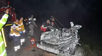 Adıyaman'da Trafik Kazası: 3 Ölü, 1 Yaralı