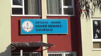 Antalya Kaldığı Lojmanda Ölü Bulundu