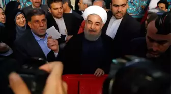 İran'da Seçimin Galibi Ruhani