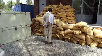 Afganistan'da 6 Bin 250 Kilo Amonyum Nitrat Yakalandı