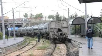 Vagonun Üzerinde Fotoğraf Çektirirken Akıma Kapılan Liseli Ebru Kurtarılamadı