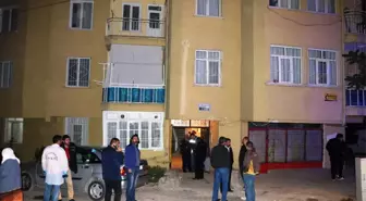 3. Kattan Apartman Boşluğuna Düşen Yaşlı Adam Öldü