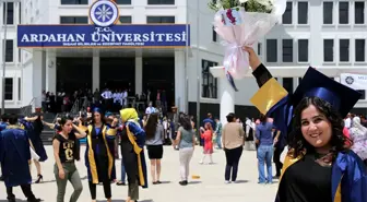 Ardahan Üniversitesi'nde Mezuniyet Töreni