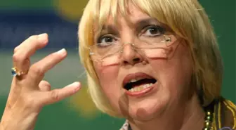 Claudia Roth Türkiye'yi Suçladı