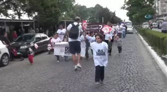 İlgili Babalar' Bergama Kermesinin Göz Bebeği Oldu