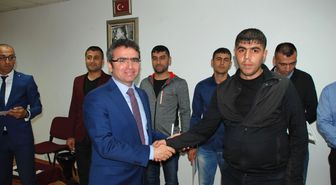 Kader Mahkumlarının Diploma Sevinci