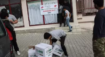 Suriyeli Ailelere Ramazan Yardımı