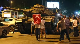 Tankın İçinden Çıkan Emniyet Müdürüne İstenen Ceza Belli Oldu