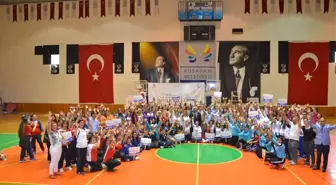 Bayanlar Türkiye 4. Voleybol Şampiyonası Sona Erdi