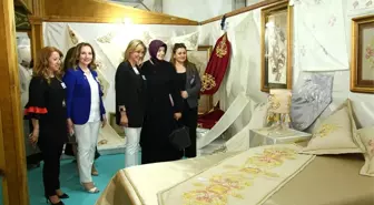 Samek'in Yılsonu Sergisi Açıldı