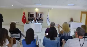 Yazar Ebru Güneş, Kuto'da Söyleşi Yaptı, İmza Gününe Katıldı