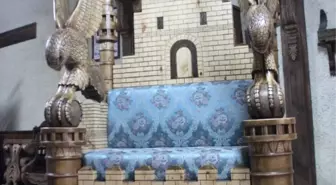 Kayserili Zanaatkâr İstanbul'un Fethi Temalı Koltuk Tasarladı