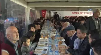 Sivas'ta 2 Bin Kişi Birlikte Oruç Açtı