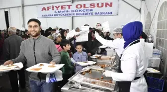 Ankara Büyükşehir Belediyesinin, Binleri Buluşturan İftar Sofraları