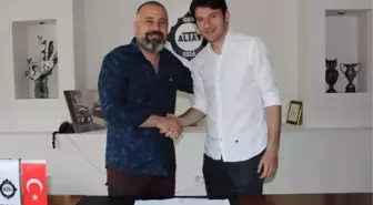 Altay'da İlk İmza İbrahim Akın'dan