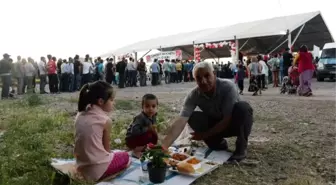 CHP Diyarbakır'da Her Gün Bin 200 Kişiye İftar Yemeği Veriyor