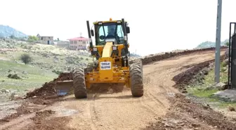 Toroslar'ın Eski Köy ve Beldelerinde Çalışmalar Sürüyor