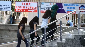 Aladağ'daki Yangında Yaralanan Çocuklar da Duruşmaya Getirildi