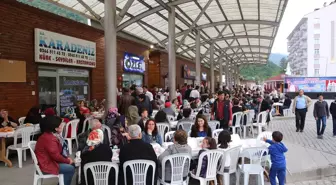 İnebolu'da Mahalle İftarı Düzenlendi