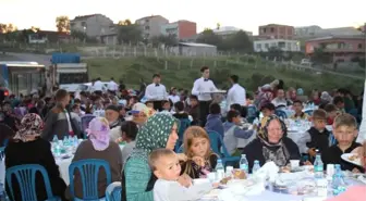 Arnavutköy'de İftar Sofraları Restoran Havasında Kuruluyor