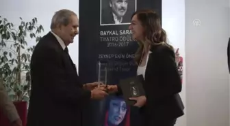 Baykal Saran' Ödülü Zeynep Ekin Öner'in