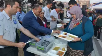 Çiğli Balatçık'ta İftar Sofrası