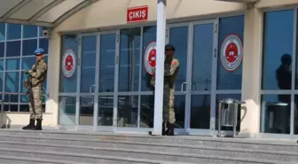 İstanbul'daki 'Darbe Ana Davası' Mahkeme Başkanının Açıklamaları ile Başladı