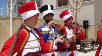 Lise Öğrencileri Mehter Takımı Kurdu