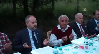 Bakan Kılıç, Şehit Jandarma Uzman Çavuş Özdemir'in Ailesiyle Iftarda Bir Araya Geldi