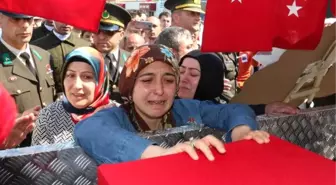 Dha Yurt - Şehit Annesi: Söz Verdim Oğlum Ağlamıyorum (2)