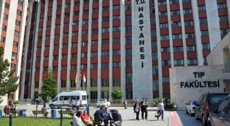 Trakya Üniversitesi Tıp Fakültesi Hastanesinde Gıda Zehirlenmesi