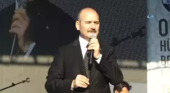 İçişleri Bakanı Süleyman Soylu, 'Şehit Ailelerinin Duruşları Bize Büyük Bir Ders Olmaktadır'